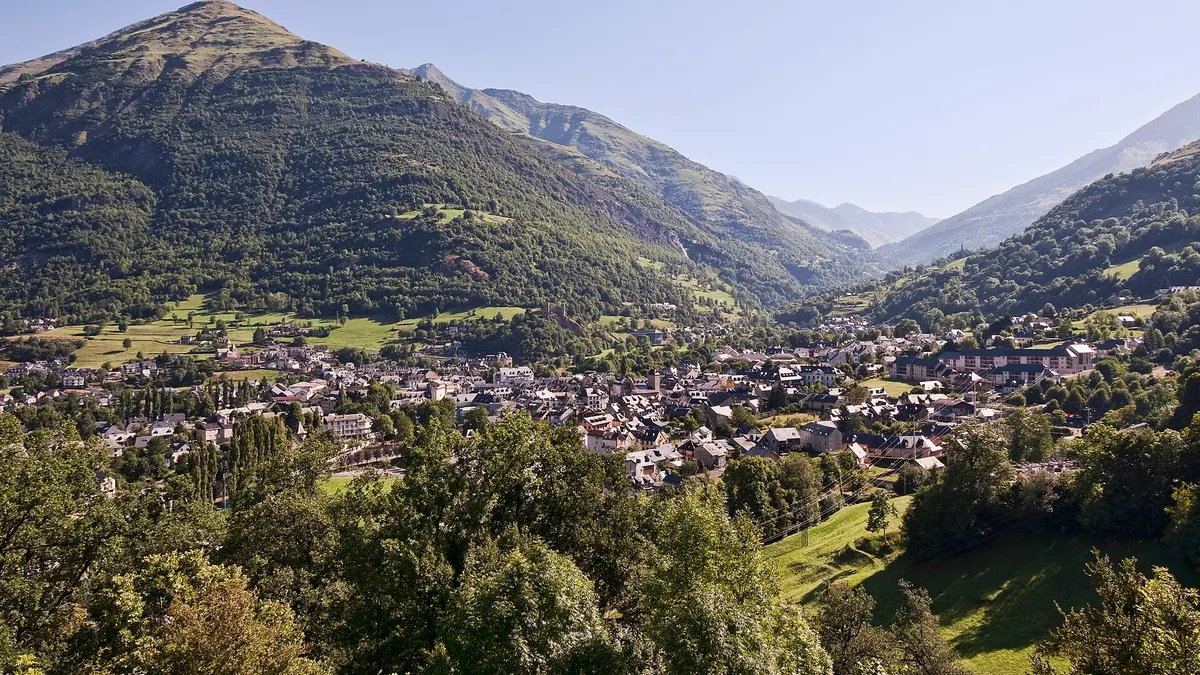 Luz-Saint-Sauveur — vue de la commune